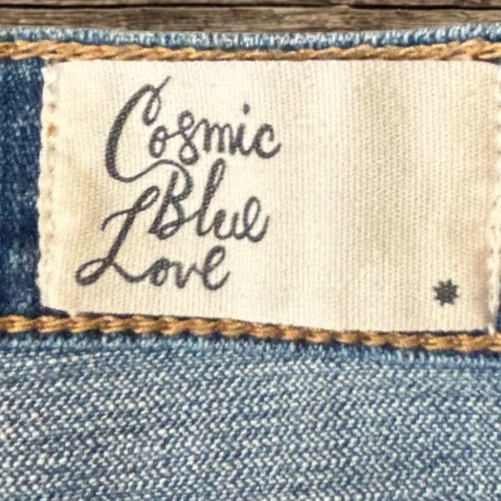 cosmic blue love nwt perfect